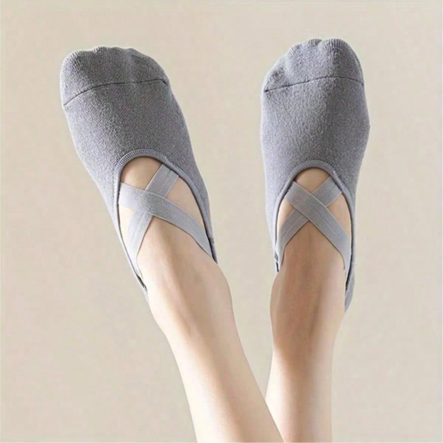 Anti-slip silicone sole yoga s - Yoga Daily Fitness recensione e prezzo