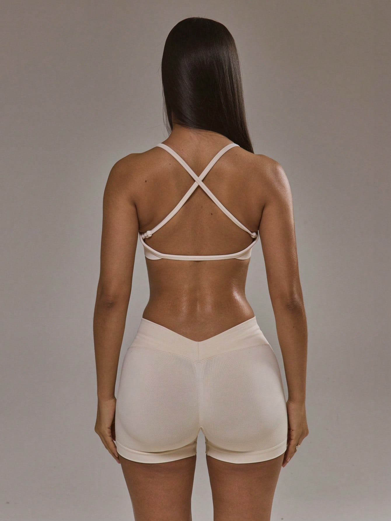 Cross Back Sports Bra & Scrunc - Yoga Daily Fitness recensione e prezzo