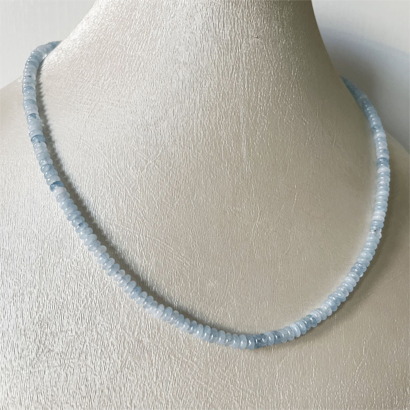 2*4MM Aquamrine Necklace Natur - Yoga Health & Fitness Center recensione e prezzo