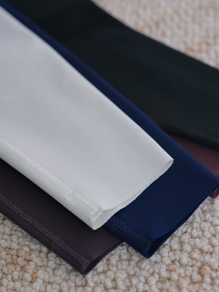Slimming Yoga Pants Fce-lined  - Oxygen Yoga & Fitness Kanata recensione e prezzo